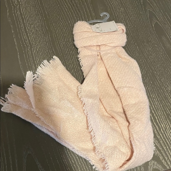 Accessories - Last chance! Elegant Pink Scarf, donating 2/12